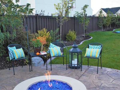 Durable Trex Fence Outdoor Installation