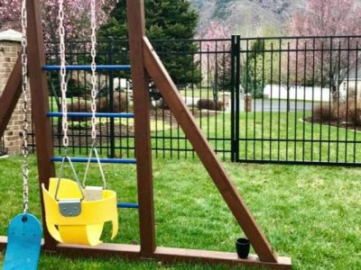 Metal Gate Replacement Services
