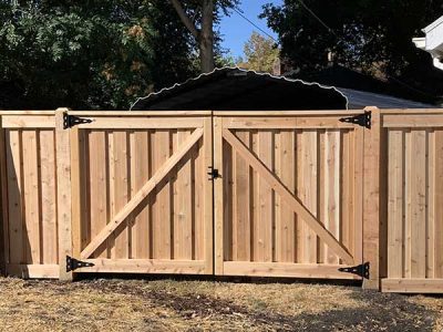 Wood Shadowbox Fencing Services