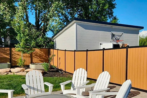 Avimore Elite Privacy Fence In Backyard Avimore Elite Privacy Fence in Backyard