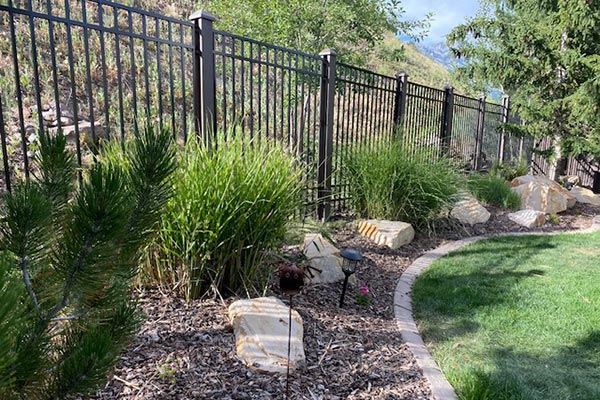 Residential Aluminum Fence Building Residential Aluminum Fence Building