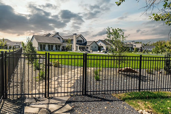 Residential Close Top Fence Installation