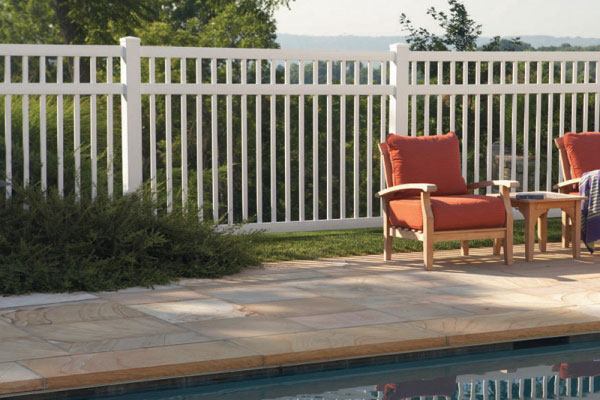 Vinyl Pool Fence