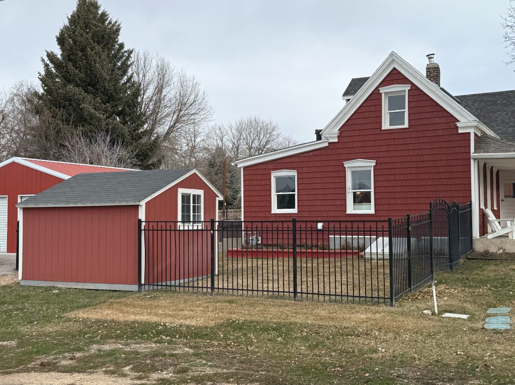 Aluminum fence installed in Midway, Utah