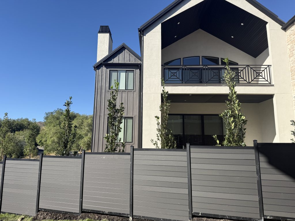 Modern horizontal fencing installed in Alpine, UT