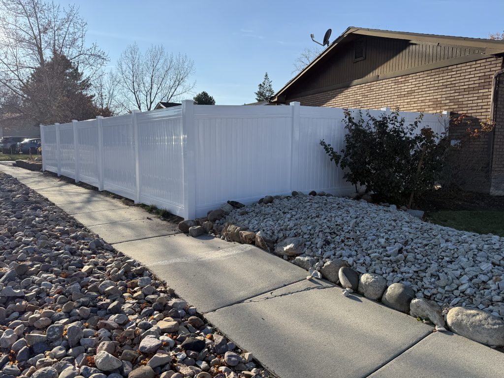 New vinyl fence installed in Sandy, Utah